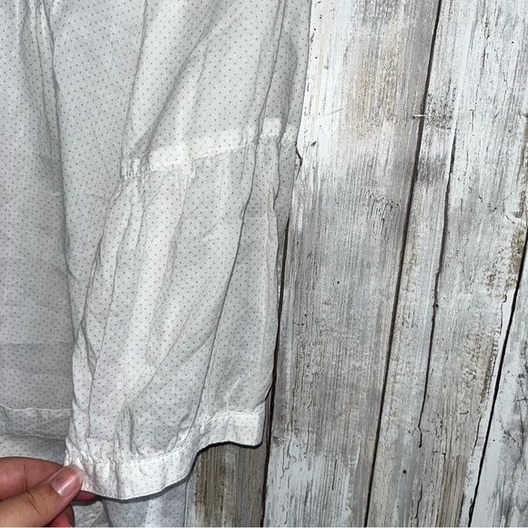 American Eagle White Polka Dot Pocket Blouse - Picture 4 of 6